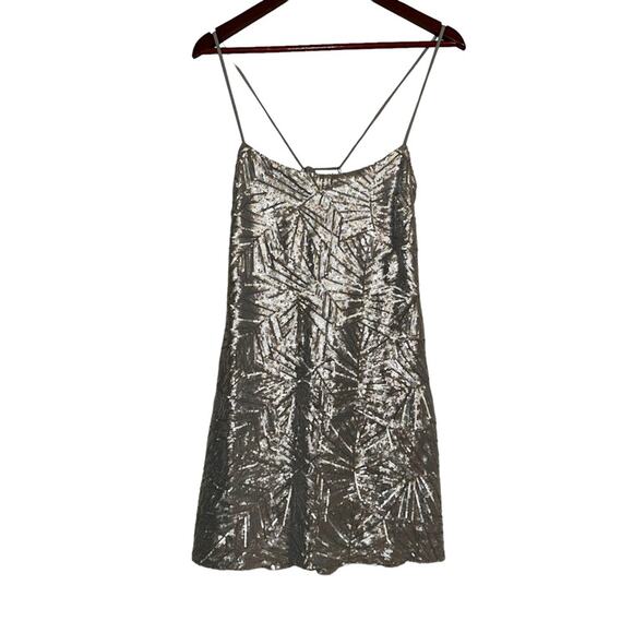 NWOT Dress The Population x Cosmopolitan Kimberly Sequin Mini Dress in Platinum - Picture 3 of 9